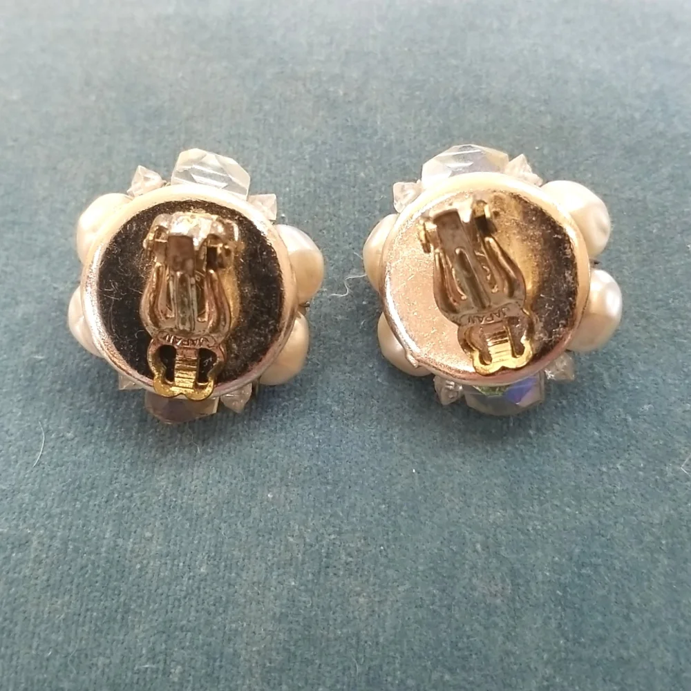 Vtg 1950's Clip Earrings